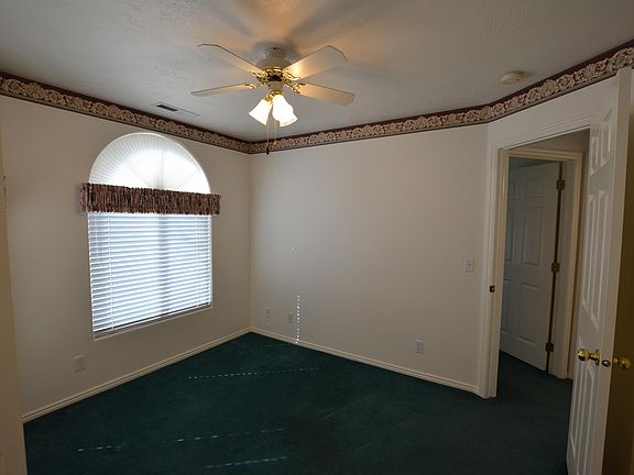 5th image of 485 S Chula Vista Dr