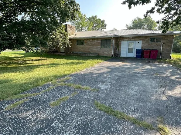 12600 Farene Dr, De Soto, MO 63020