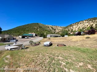 1363 Robert St, Meeker, CO 81641