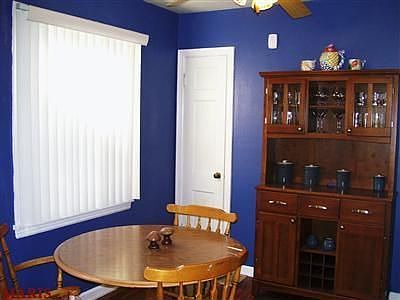 5th image of 8128 Milan Ave