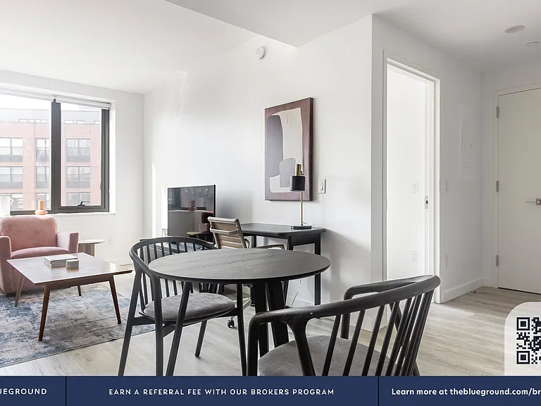 77 Commercial St #443 — Photo 9