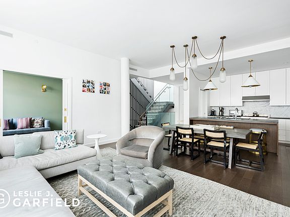 3rd image of 345 Carroll St Penthouse G