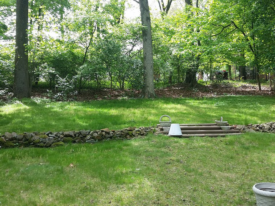 2nd image of 97 Highland Ave