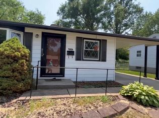 806 Undercliff Dr, Hazelwood, MO
