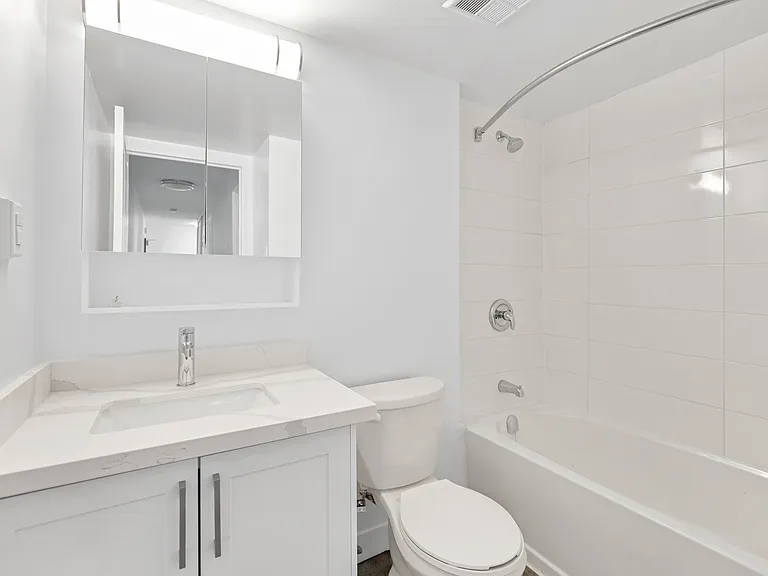 1201 Walden Cir — Photo 6