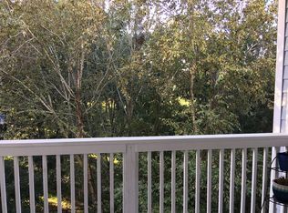 60 Fenwick Hall Aly APT 433, Johns Island, SC 29455