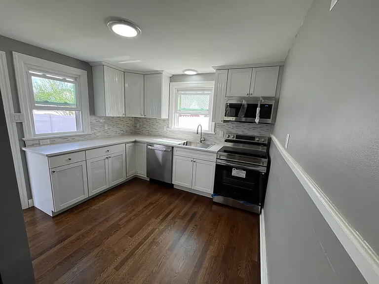 202 Canaan Rd — Photo 15