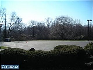 2nd image of 1080 Main St
