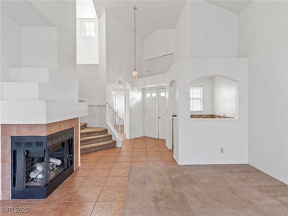 2nd image of 2536 Golden Sands Dr