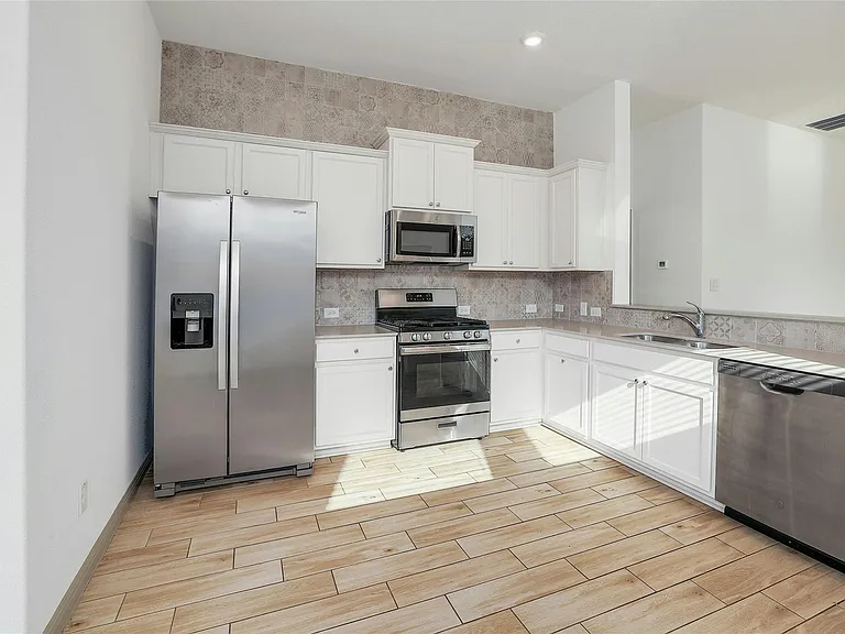 2800 Joe Dimaggio Blvd #55 — Photo 10