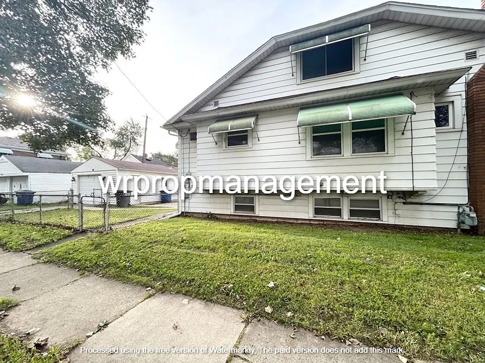 4456 Fairview Dr