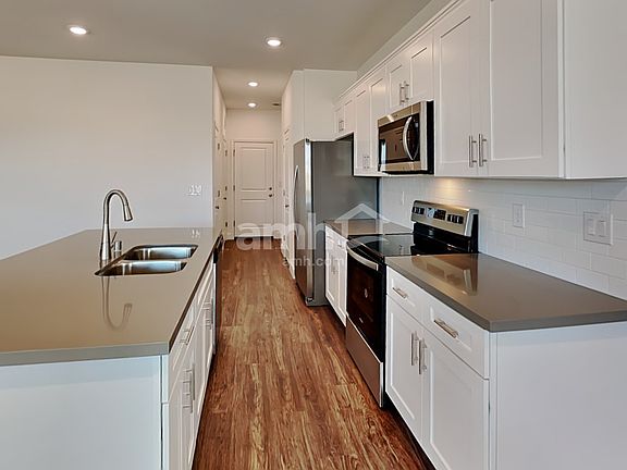 3rd image of 10110 Cathedral Spires Ave
