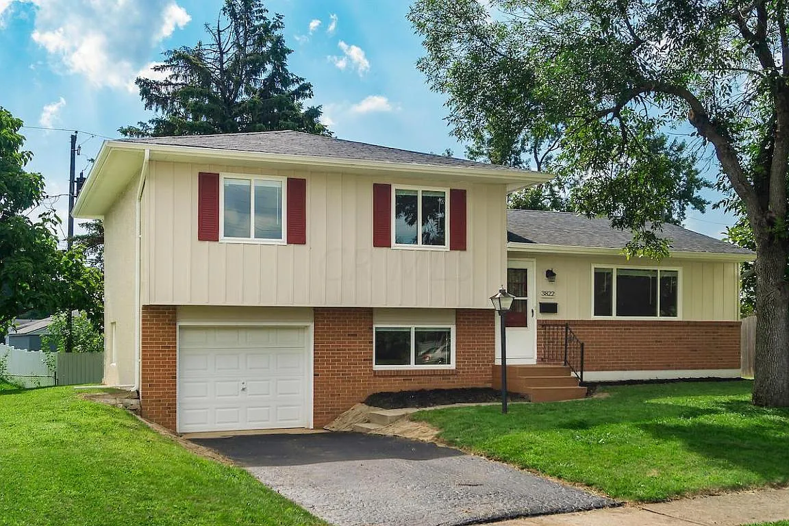 3822 Harland Ct photo 1