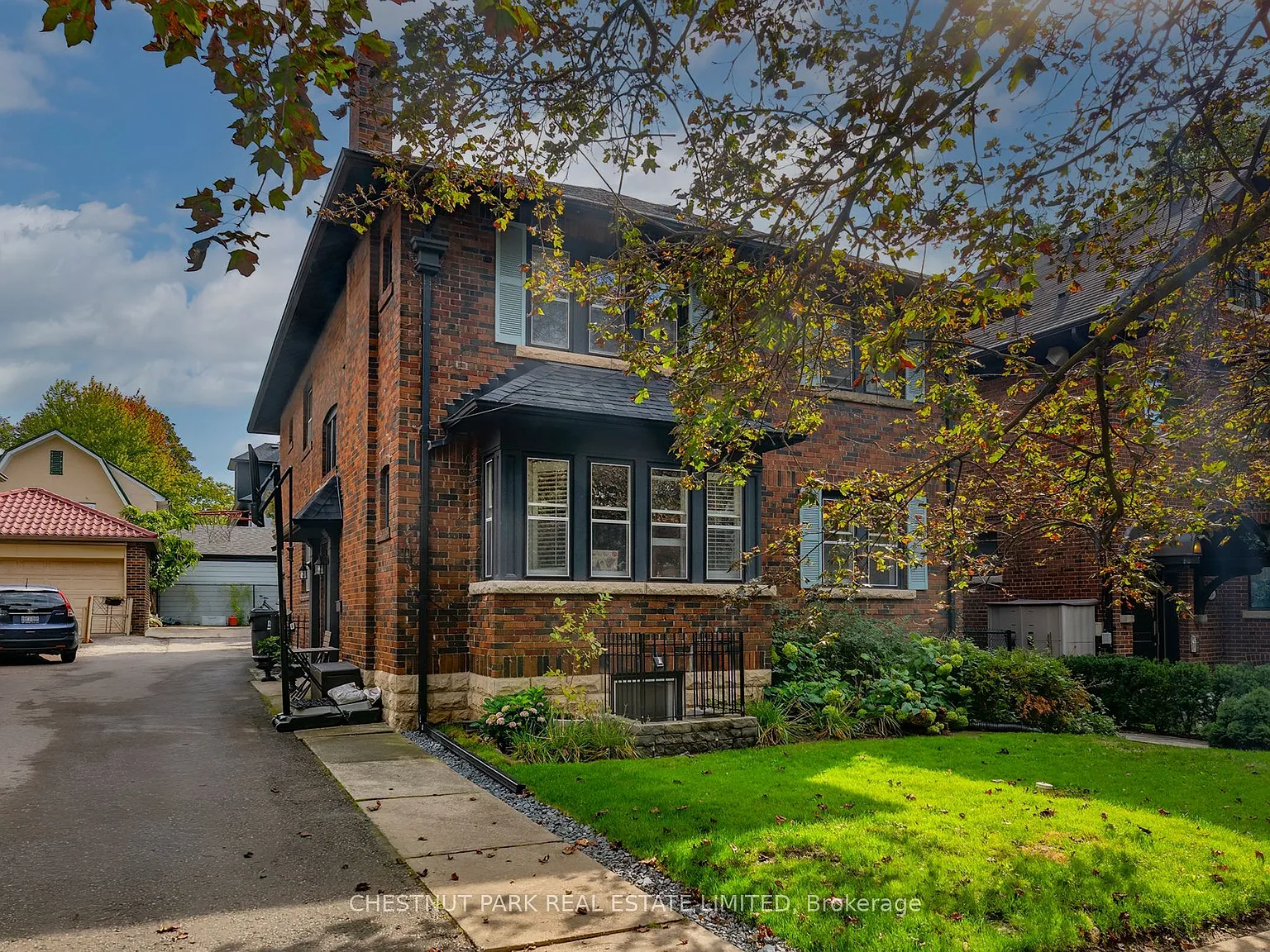 3 bed, $5,500 — Photo 1
