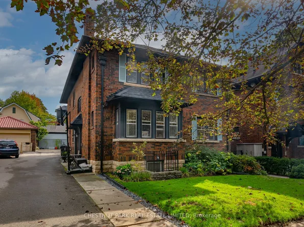 11 Rose Park Cres, Toronto, ON M4T 1P8