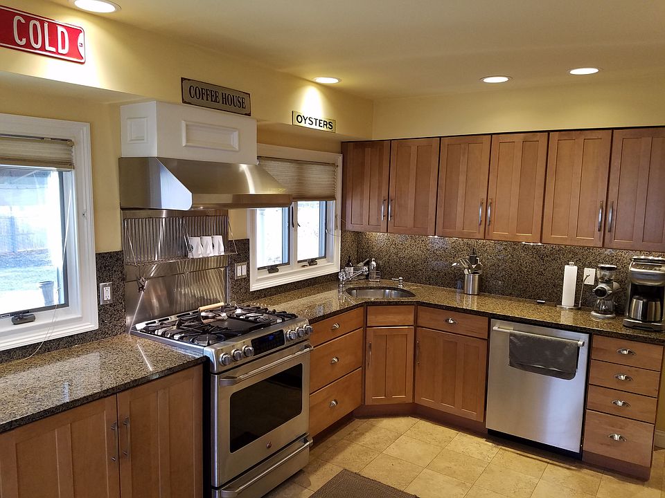 50 Ackerly Ln, Ronkonkoma, NY 11779 Zillow