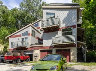 1556A Jones Dr #1, Ann Arbor, MI 48105