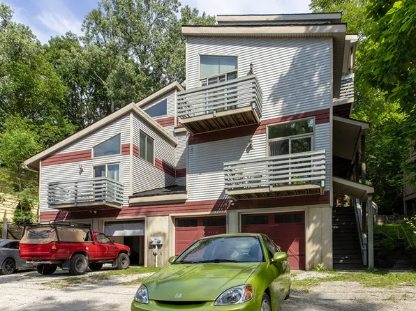 1556A Jones Dr #1, Ann Arbor, MI 48105