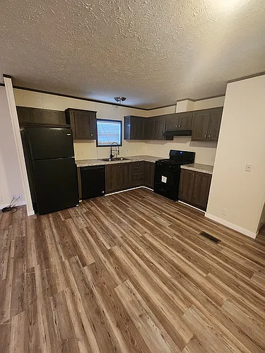 Meadowlark MHC LLC - Rent to Own Photo 1