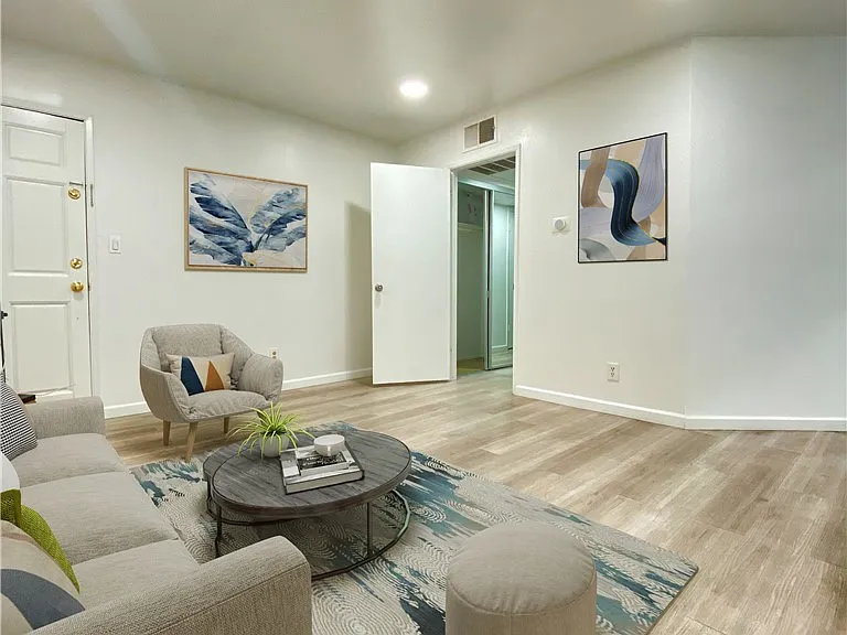 18645 Hatteras St #278 — Photo 1