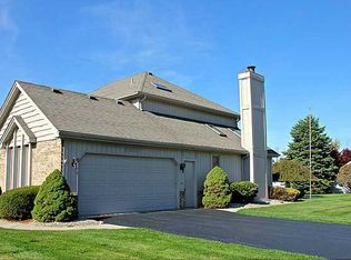 3207 Teresa Dr, Oregon, OH 43616