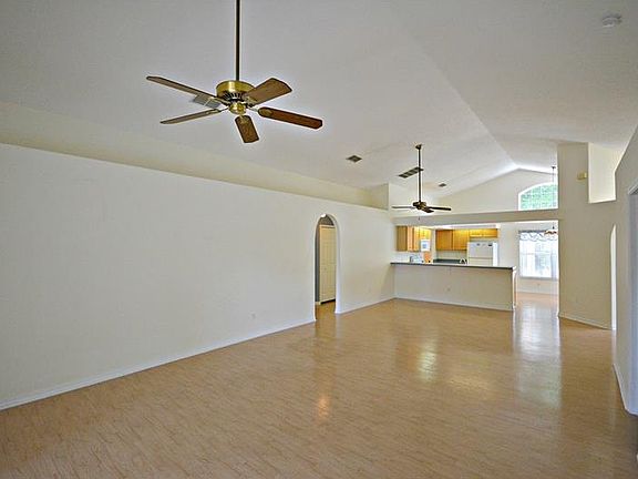 2nd image of 2131 White Eagle St