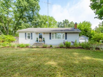 199 Chippewa Rd, Benton Harbor, MI, 49022