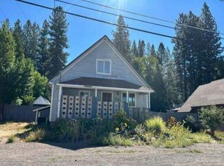 212 Shasta Ave, McCloud, CA 96057