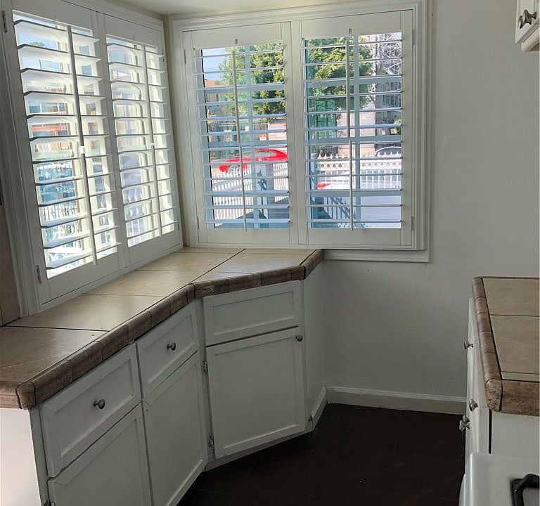 1st image of 504 W Queen St #1