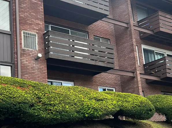 8179 Ohio River Blvd APT 3, Pittsburgh, PA 15202