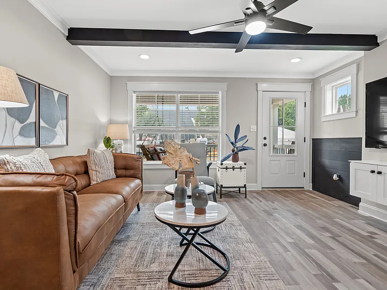 Rolling Hills Estates — Photo 11