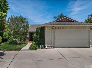 6932 Lasaine Ave, Van Nuys, CA 91406