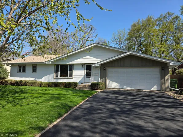 6872 7th St NE, Fridley, MN 55432