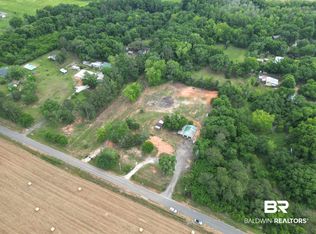 17710 Spring Creek Dr, Summerdale, AL 36580