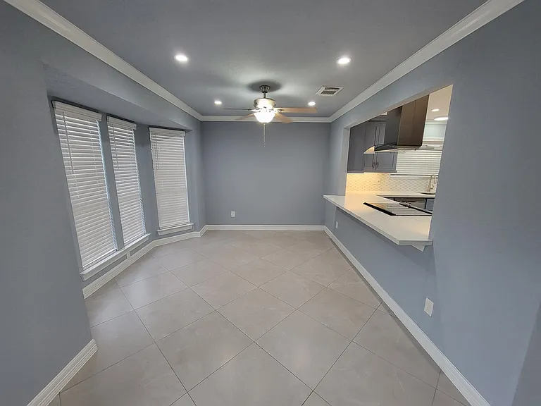 731 Heathgate Dr — Photo 13