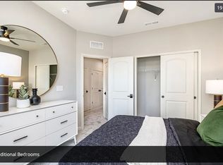3277 Morab Dr, Zionsville, IN 46077