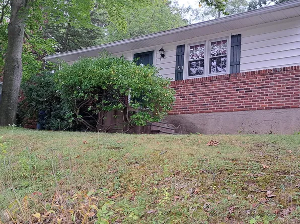 1521 Grovania Ave, Abington, PA 19001