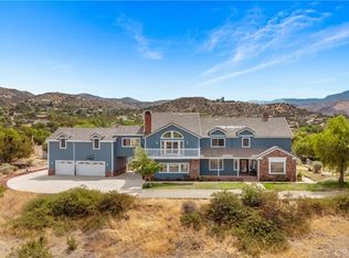 33247 Escondido Dr, Santa Clarita, CA 91390