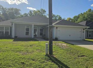 4755 W Lynn Rd, Milton, FL 32583