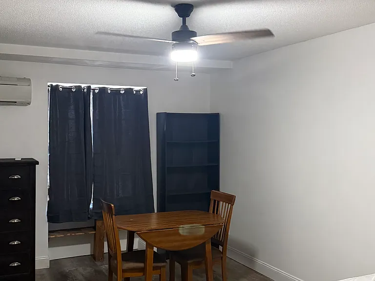 309 W Adams St #61 — Photo 4