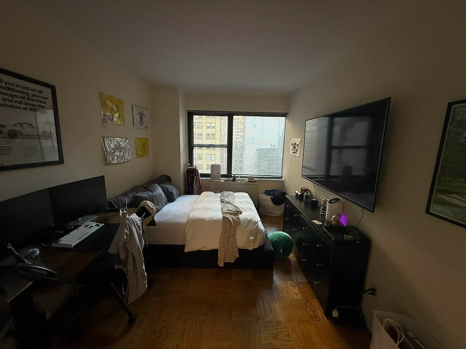 279 East 44th Street — Photo 2