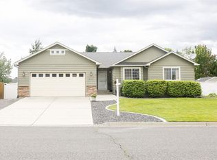 8711 N Warren St, Spokane, WA 99208