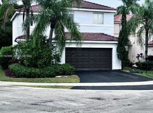 1237 Majesty Ter, Fort Lauderdale, FL 33327
