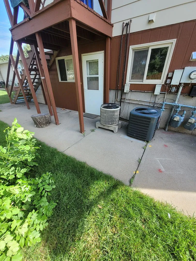 JGOFF S. 4th — Photo 1