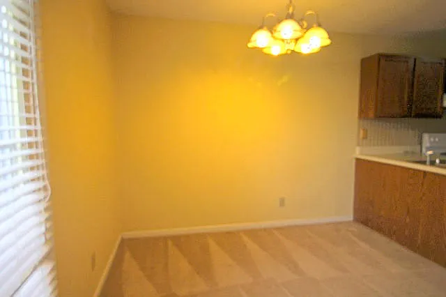 Affordable 2 Bedroom Townhouse with Fenced Patio in North Durham! — Photo 4