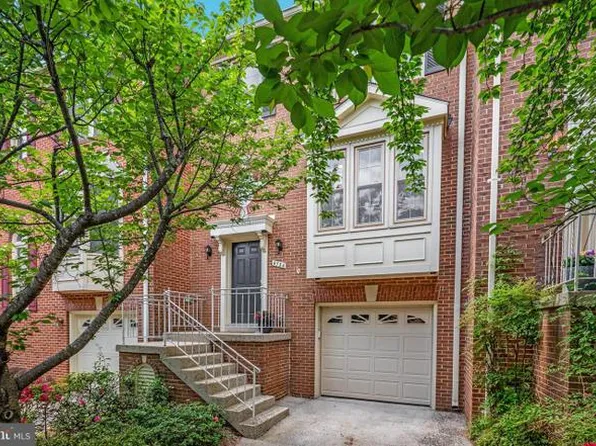 4734 Minor Cir, Alexandria, VA 22312