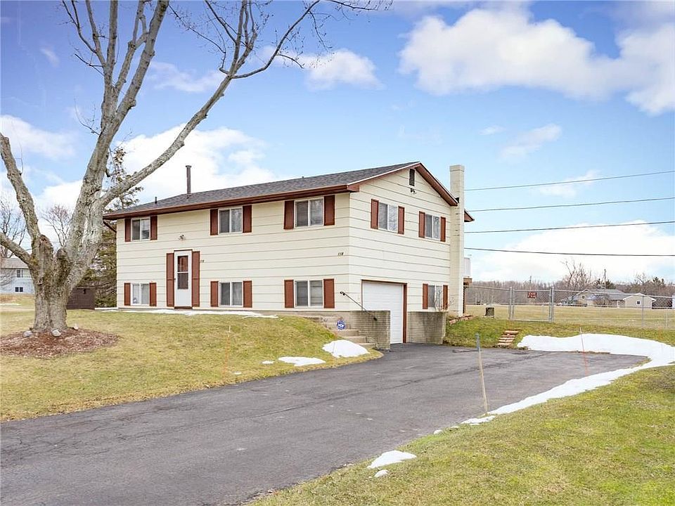 1st image of 118 Buckley Pl