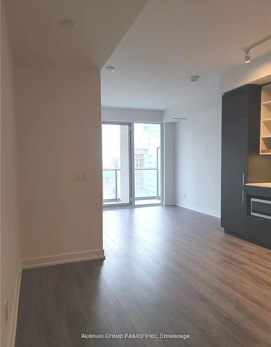 2 bed, $2,700 — Photo 2