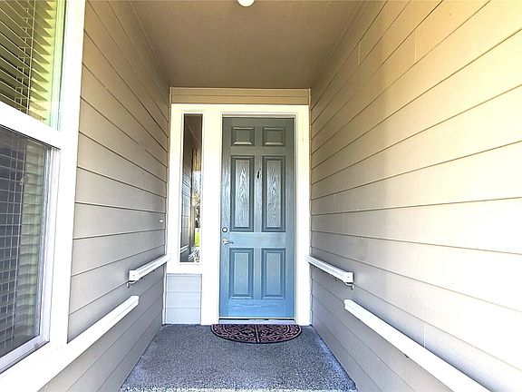 5th image of 50 Goldenrod Lane