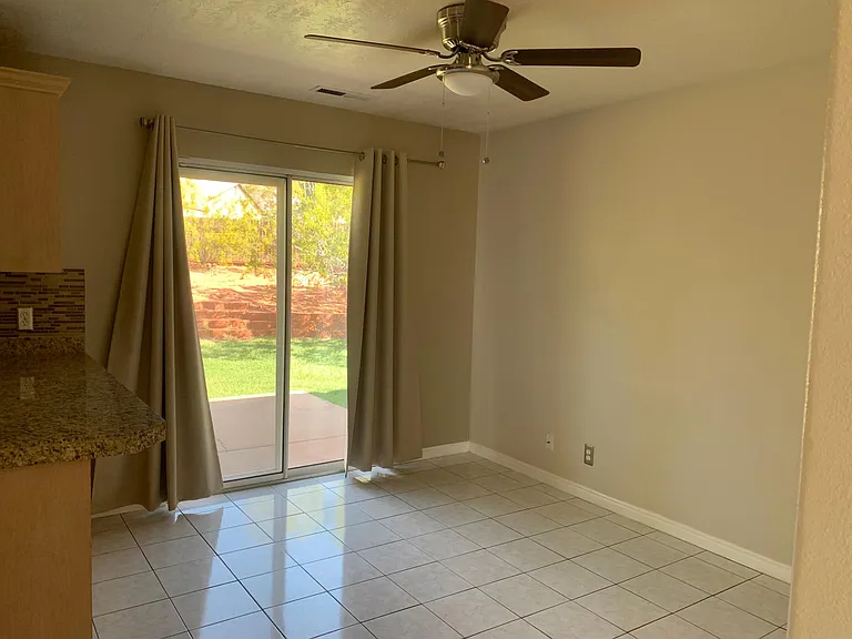 315 N 100 W — Photo 10
